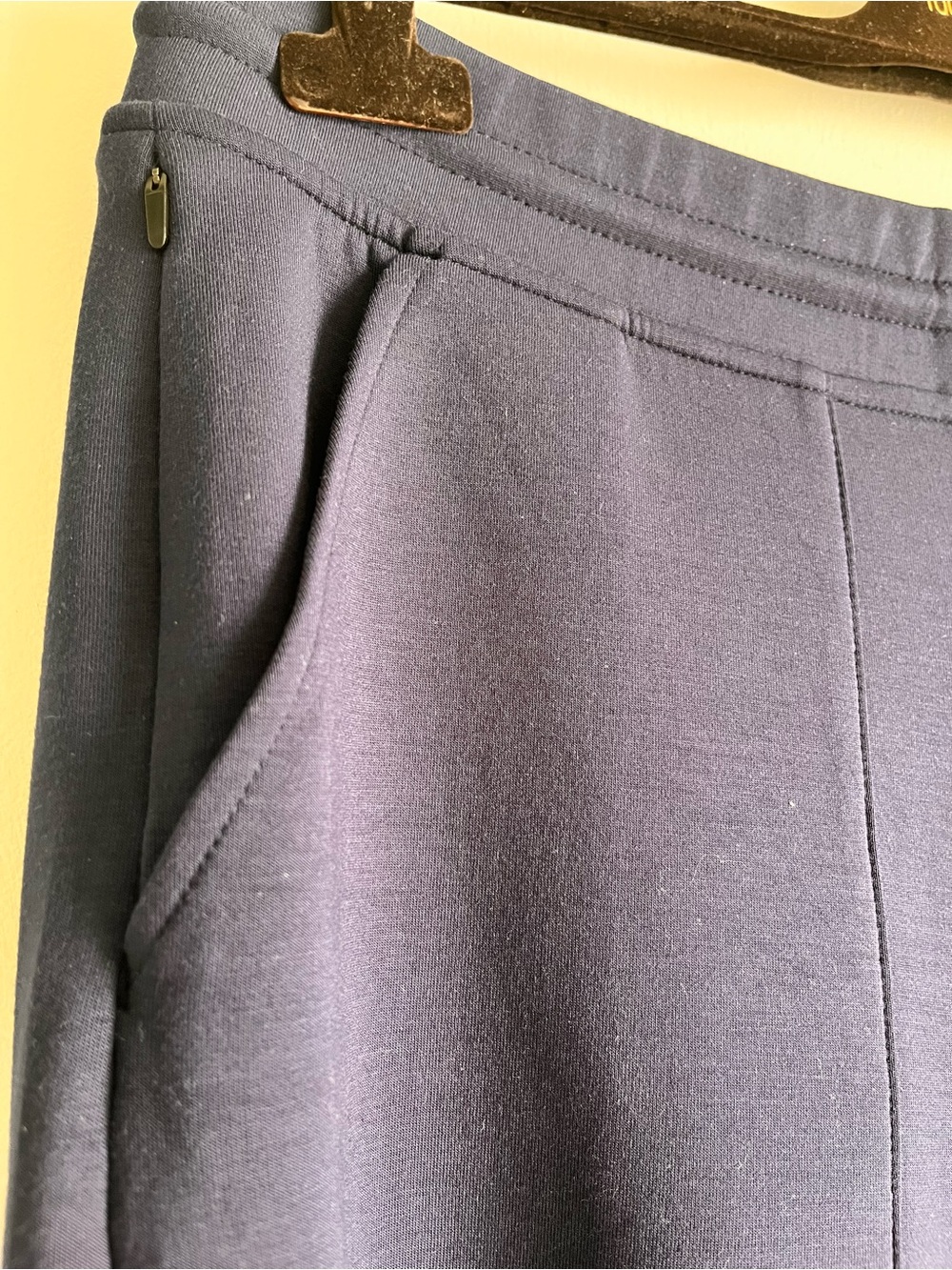 QUINCE Claud Comfort Cropped Sweatpants - Picture 12 of 15
